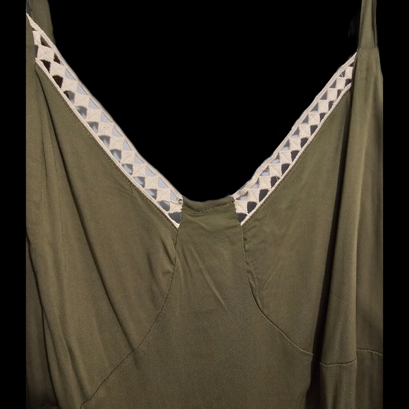 Torrid Tank Top - Picture 3 of 7